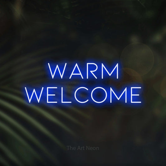 Enseigne néon à DEL à lumière bleue, affichant « Warm Welcome » sur des feuilles de palmier foncées et floues, pour décorer un salon