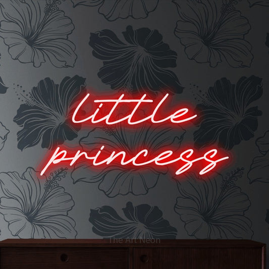 Enseigne néon à DEL à lumière rouge, affichant « Little Princess » sur un papier peint floral gris, pour décorer une chambre de bébé