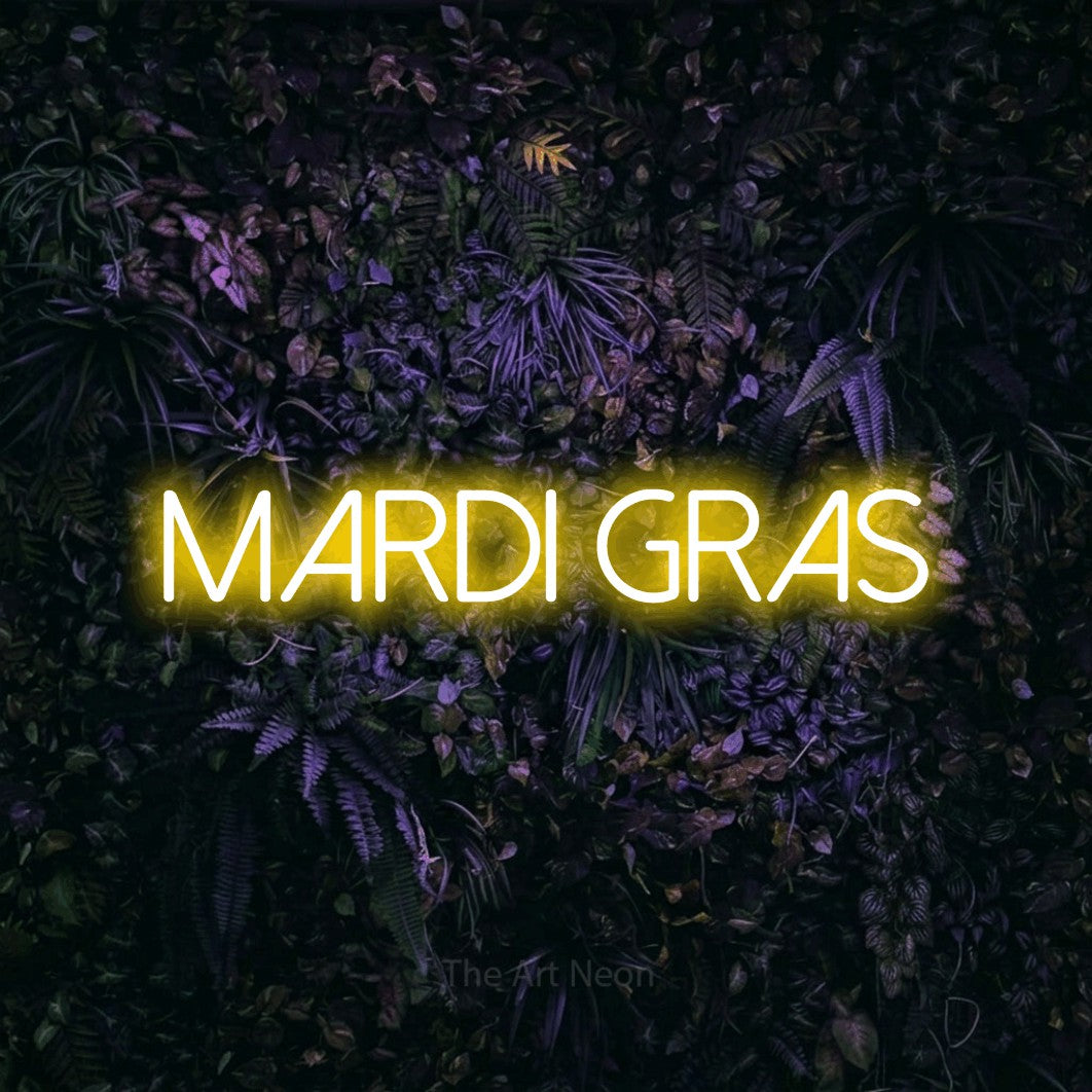 Enseigne néon à DEL à lumière jaune, affichant « Mardi Gras » sur un mur floral violet, pour décorer une fête