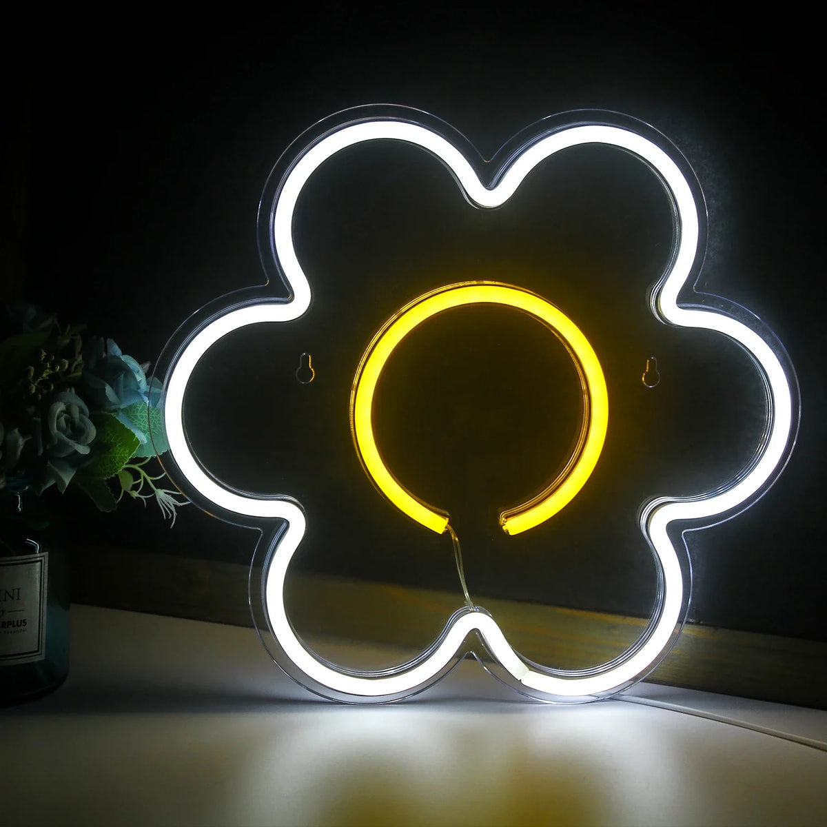 Flower (Colour Options) 5V USB LED neon sign