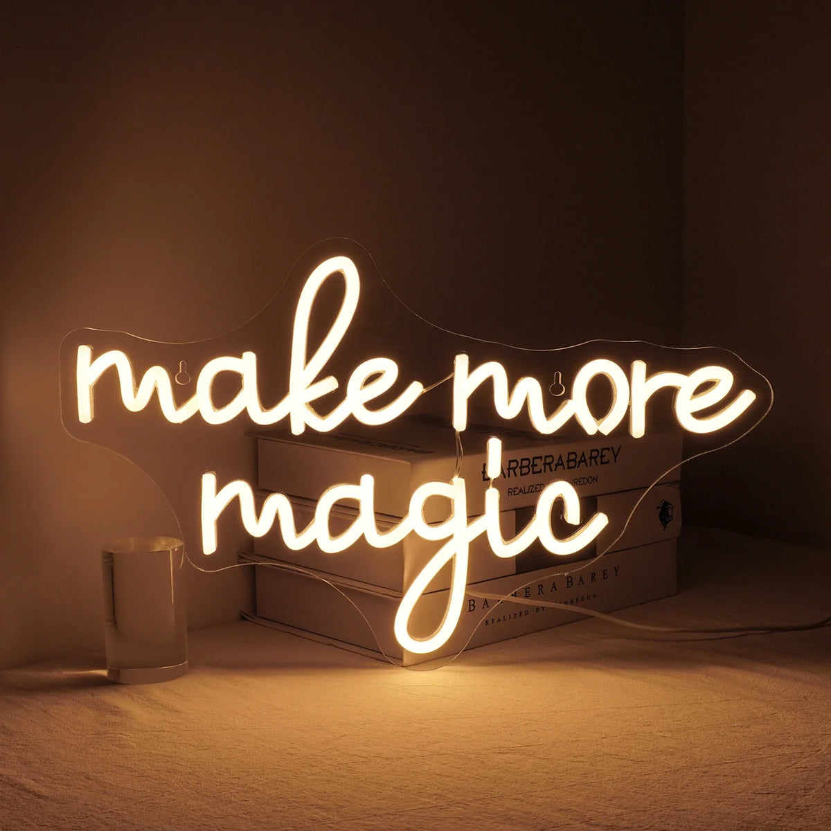 Make More Magic 5V USB LED neon sign – 42x25.5cm