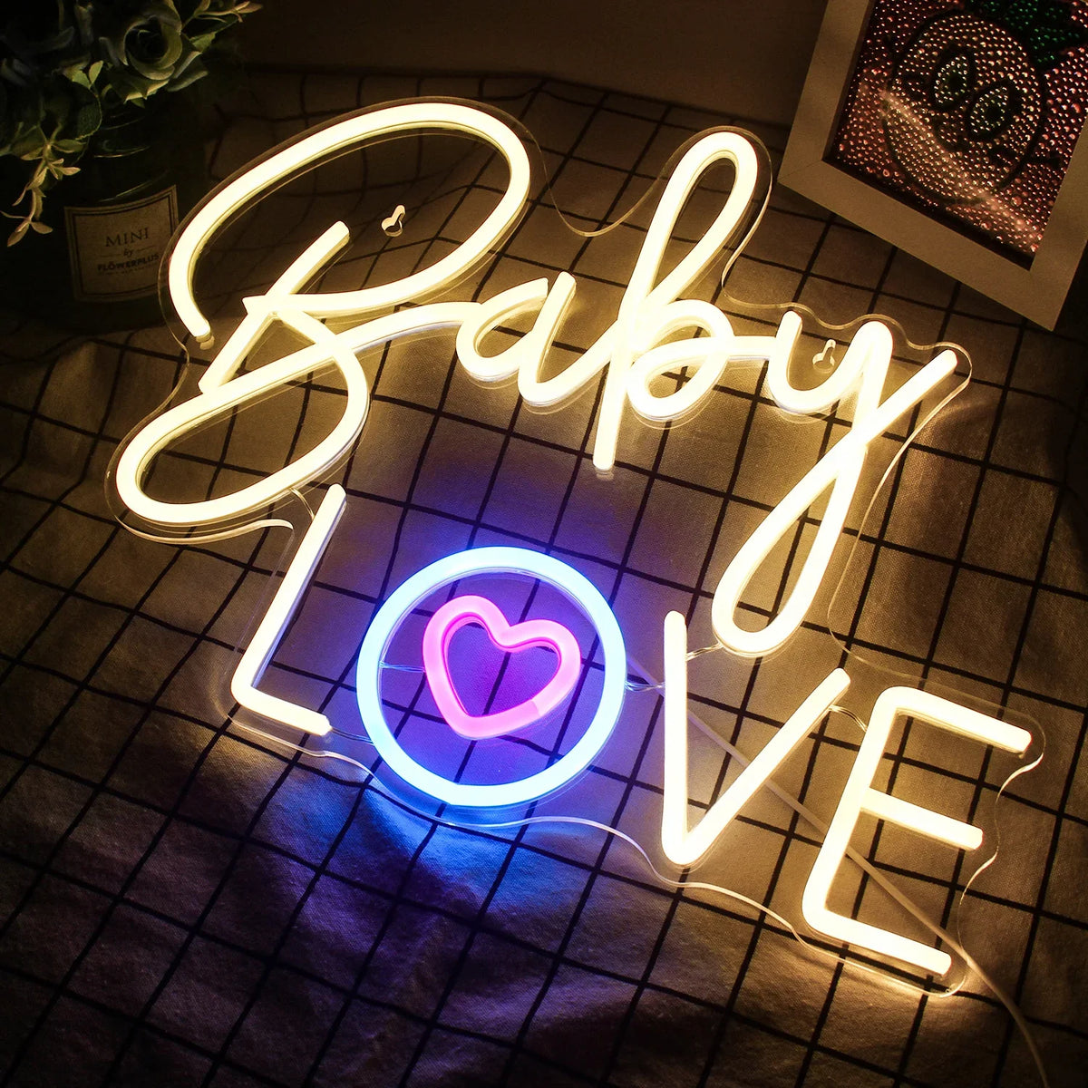 Baby Love 5V USB LED neon sign