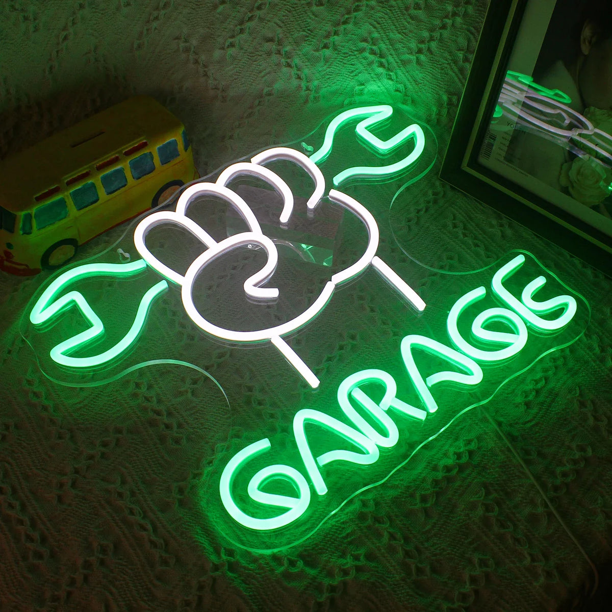 Garage 5V USB LED neon sign