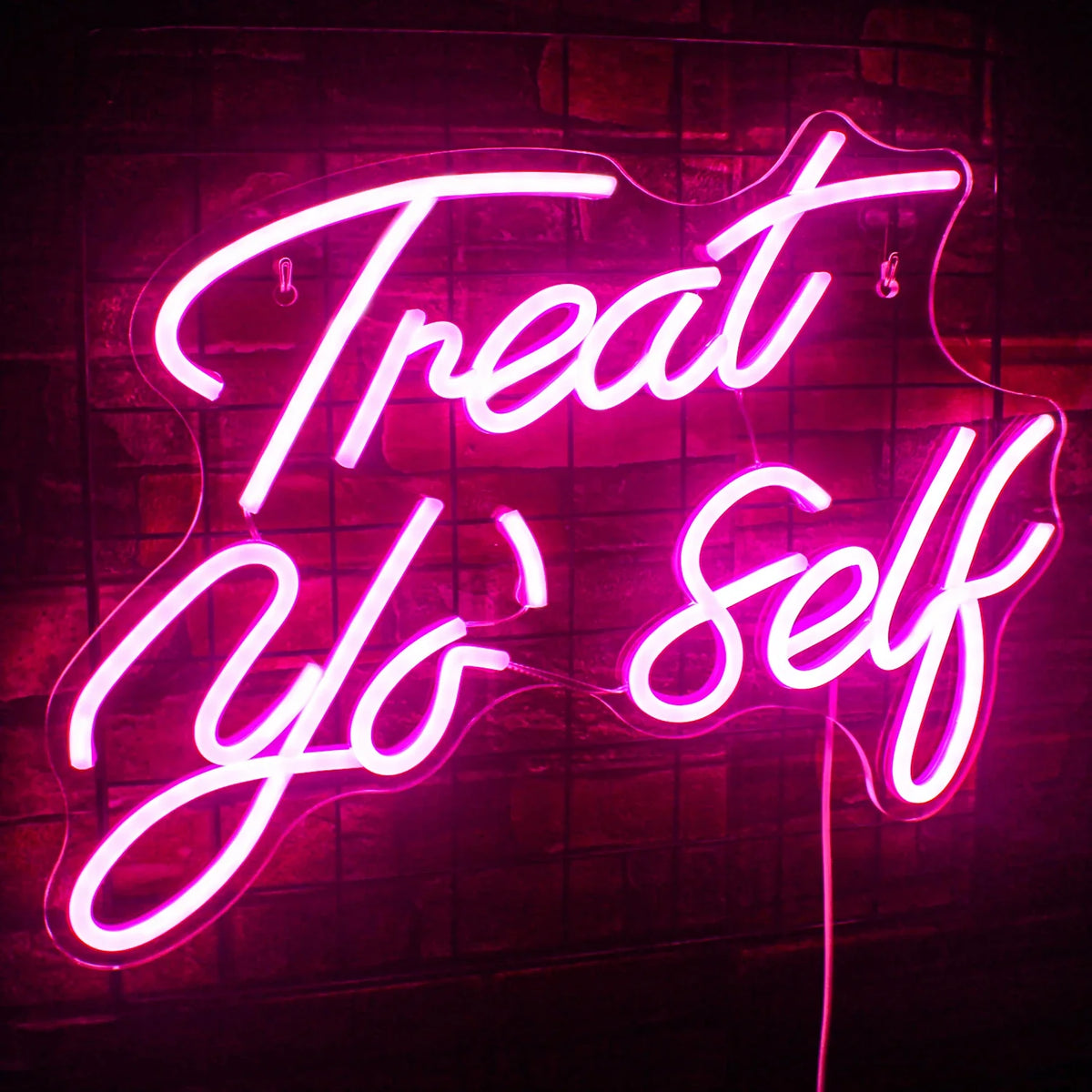 Treat Yo' Self 5V USB LED neon sign
